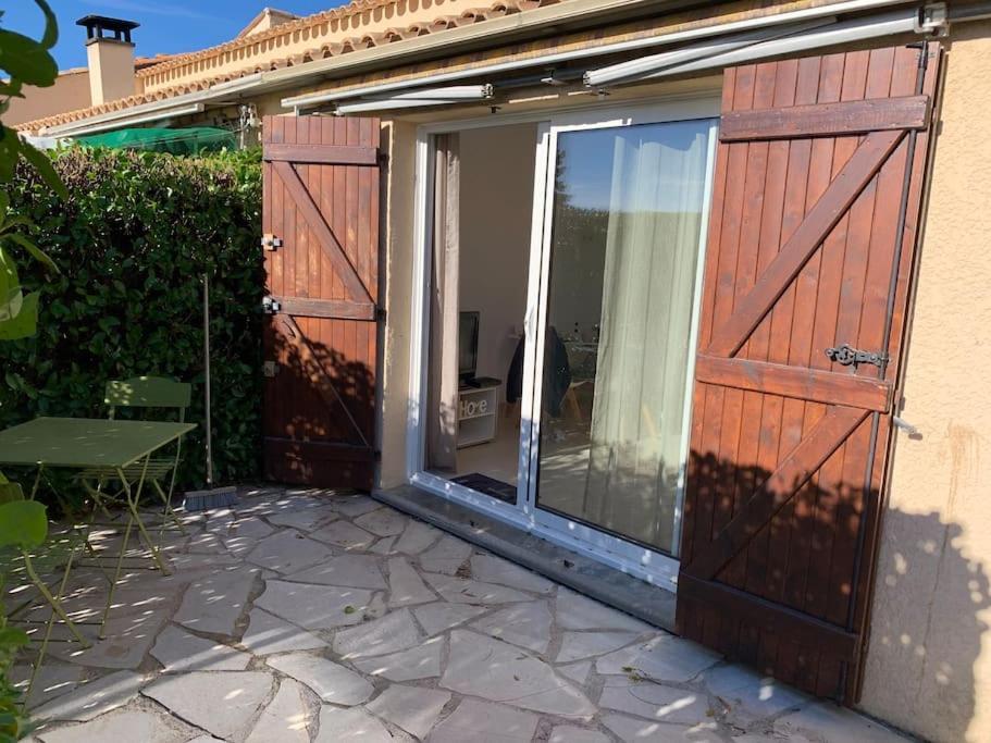 Maisonnette Dans Belle Residence Saint-Vallier-de-Thiey Eksteriør bilde